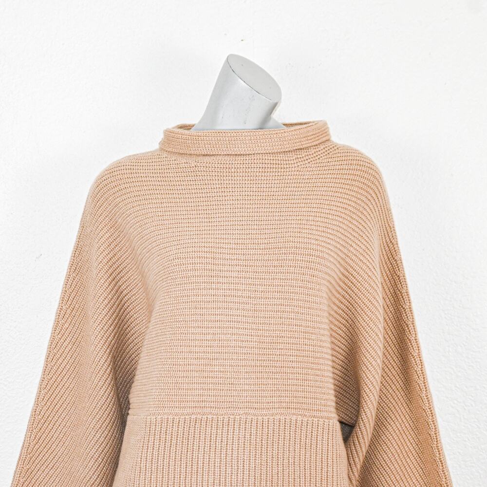 ST. JOHN Medium 100% Cashmere Mock Neck Sweater Beige knit - Picture 9 of 11